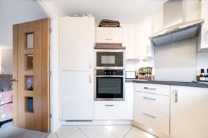 KITCHEN- click for photo gallery